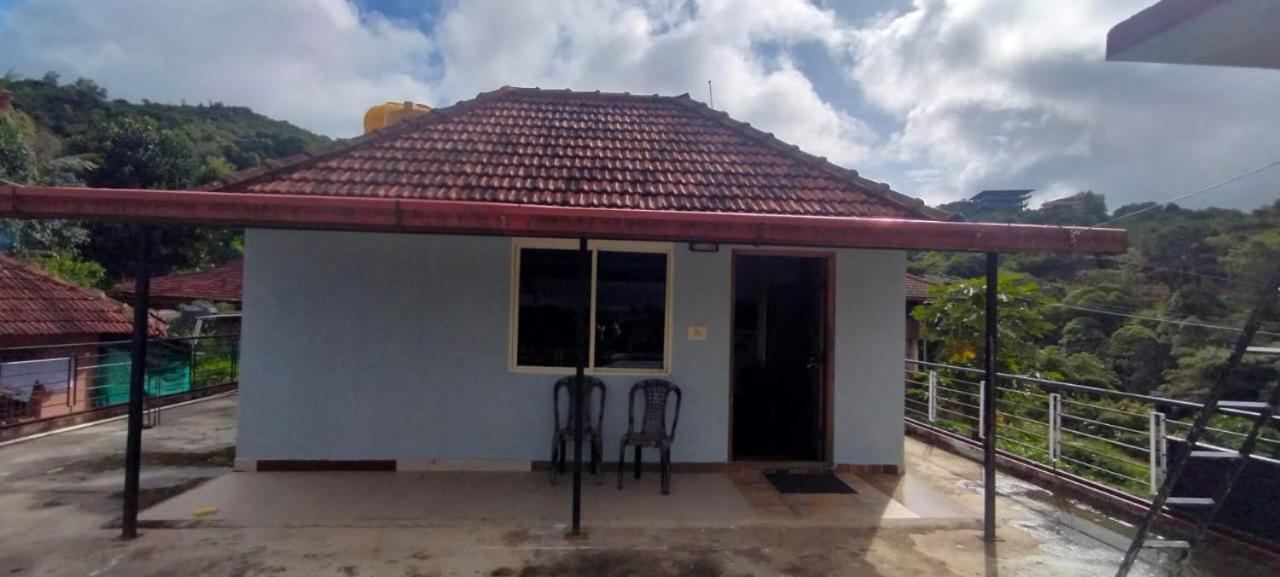 Snowdrop Inn Coorg Madikeri Oda fotoğraf